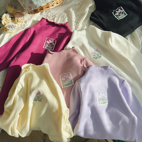 【現貨】女童印花朵 木耳邊內搭上衣 