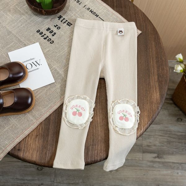【現貨】女童甜美櫻桃刺繡貼布 內搭長褲 