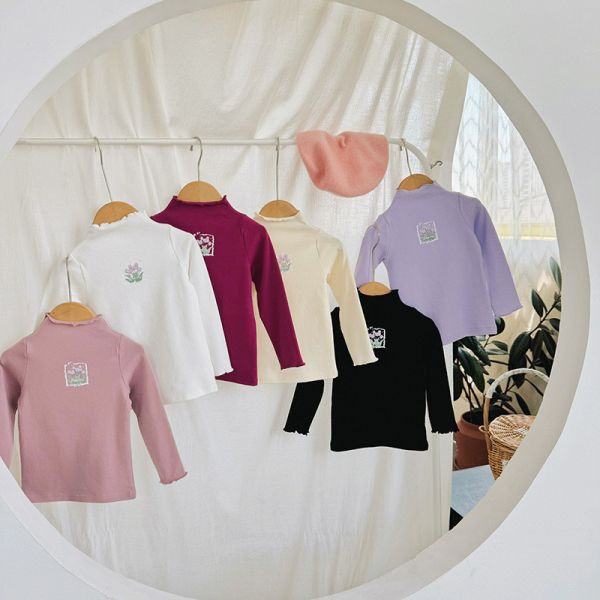 【現貨】女童印花朵 木耳邊內搭上衣 
