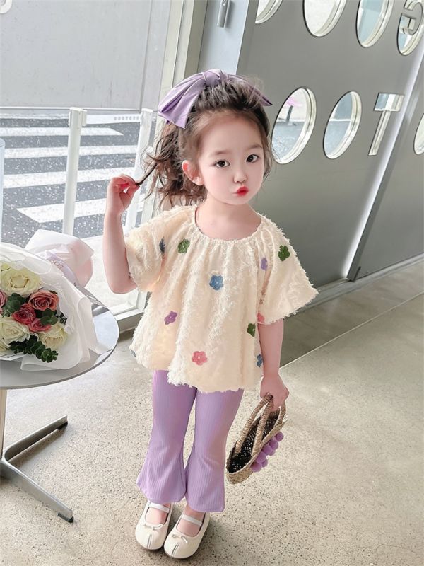 【現貨】女童套裝 花朵滿版短袖上衣+七分褲 