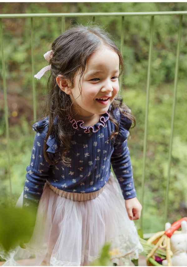 女童木耳邊 韓版 碎花復古風內搭上衣 