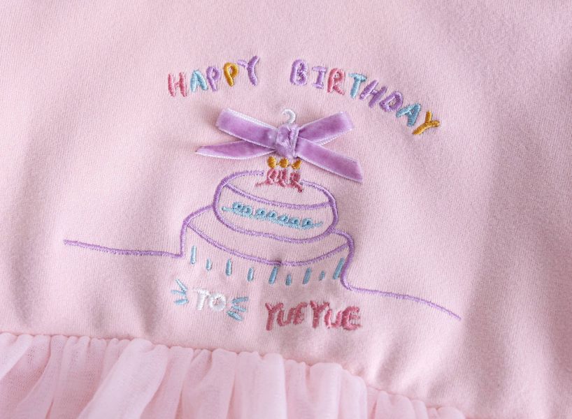 女童長袖網紗拼接上衣 蛋糕印花