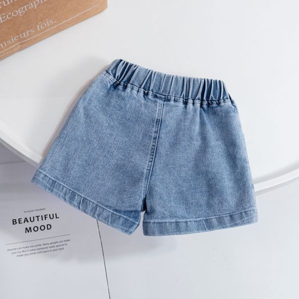 【現貨】女童愛心刺繡 牛仔短褲 休閒牛仔褲 