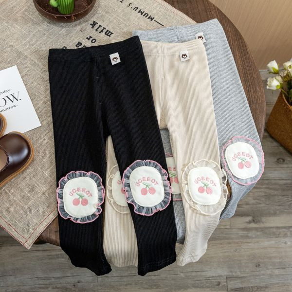 【現貨】女童甜美櫻桃刺繡貼布 內搭長褲 