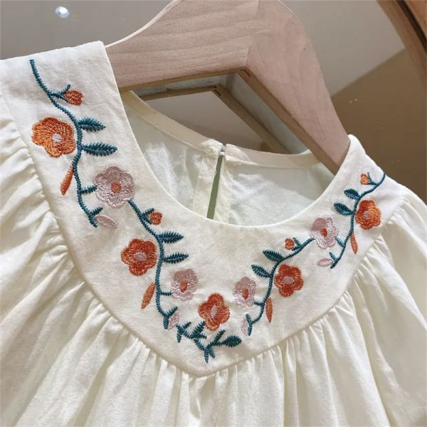 【現貨】女童短袖套裝 短袖刺繡上衣+休閒短褲 