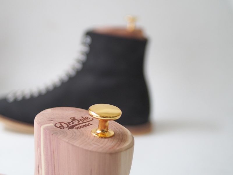 Dr. Sole Boot Trees made of cedar wood 靴撐,木製靴撐,雪松木靴撐,木製鞋撐