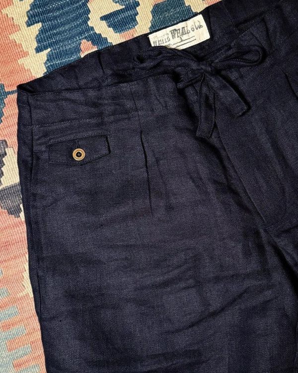 The MOBY'S Herringbone Linen Beach Shorts / Indigo 