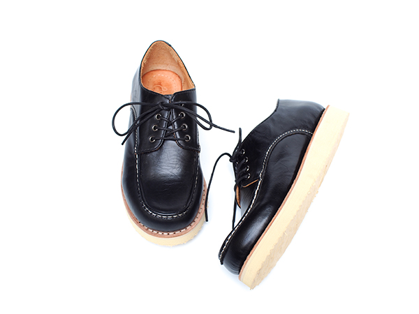 SOPHIE Classic Hand-sewn Moc Toe BLACK 
