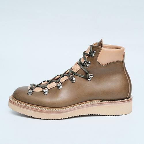 EU 44D Sagara Trailmaster/Morgan Olive 