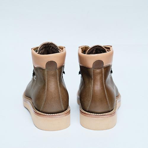 EU 44D Sagara Trailmaster/Morgan Olive 