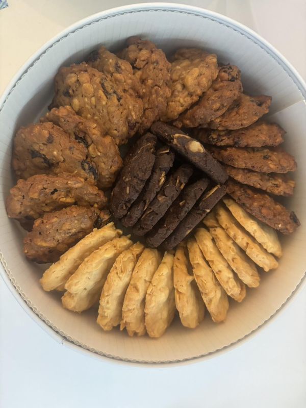 優養之丘餅乾鐵盒 