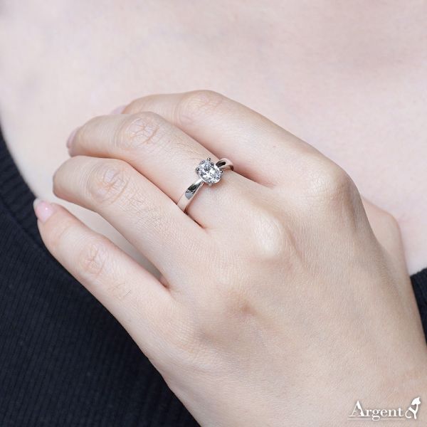 「只屬於你(鋯石)」橢圓造型單鑽鑲嵌純銀戒指|求婚訂婚結婚戒指推薦 求婚戒指