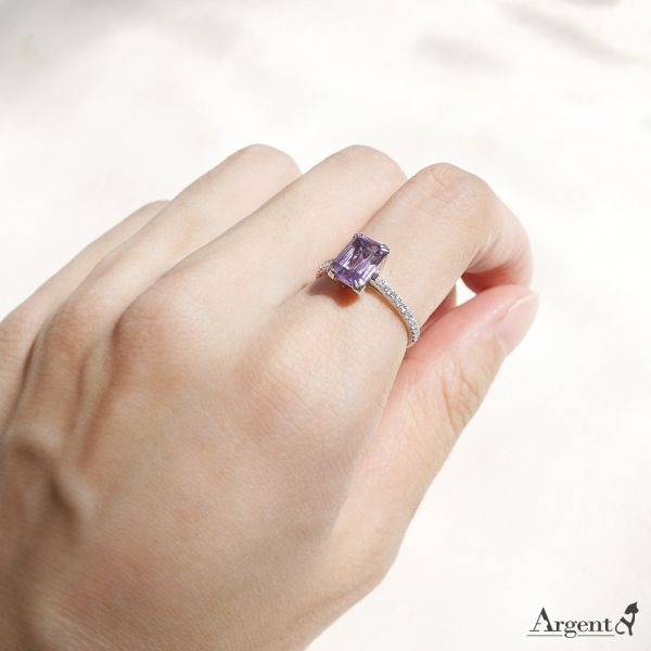 「一生摯愛(方鑽款)」左右排鑽造型鑲嵌鑽純銀戒指|戒指推薦 求婚戒指