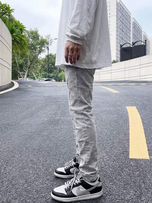 水泥淺灰 設計破壞 補丁 牛仔破褲 水泥淺灰 設計破壞 補丁 牛仔破褲