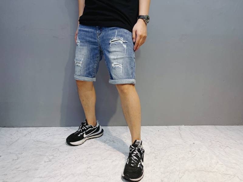 深藍 刀割 破壞補丁 水洗刷色 牛仔短破褲 深藍 刀割 破壞補丁 水洗刷色 牛仔短破褲