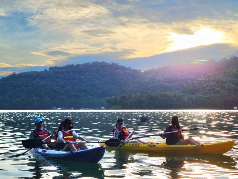 Kayak - Sunrise Sun Moon Lake Sunrise, Sun Moon Lake Kayak, SML Kayak, Sunrise kayak