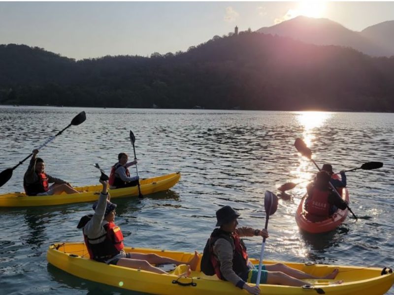 Kayak - Sunrise Sun Moon Lake Sunrise, Sun Moon Lake Kayak, SML Kayak, Sunrise kayak