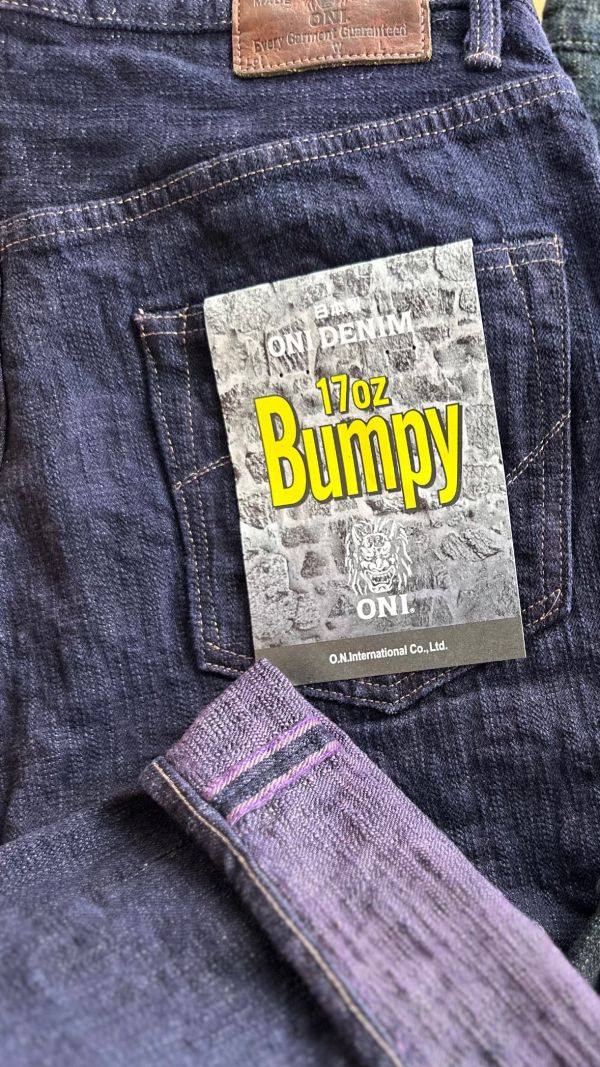 17oz Bumpy 崎嶇布料中直筒版型 