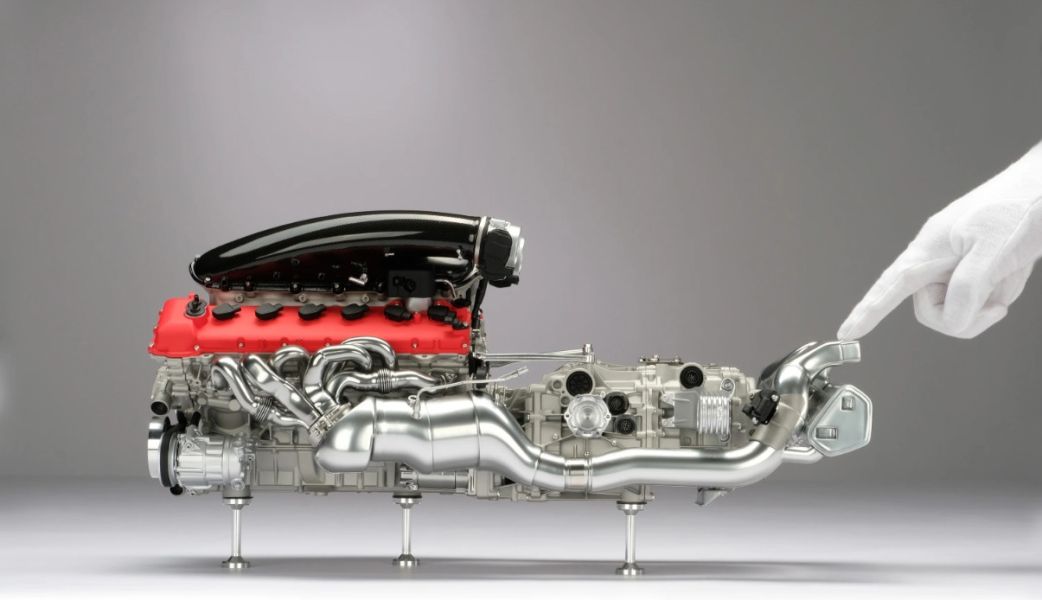 Amalgam Collection 法拉利 Daytona SP3 V12 F140HC 1:4 引擎和變速箱模型（2022 年） 