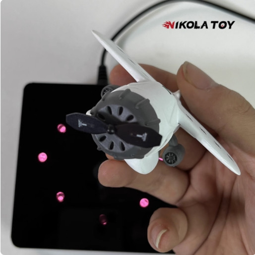 NIKOLATOY 手工製作 懸浮可愛小飛機 造型時鐘 