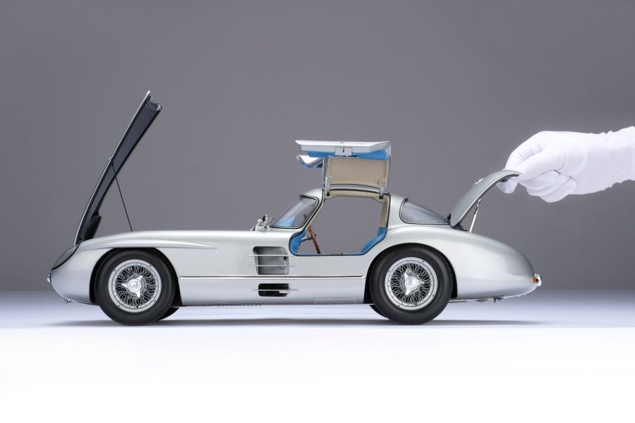 Amalgam Collection Mercedes-Benz 300 SLR Uhlenhaut Coupe (1955) 300 SLR Uhlenhaut 雙門轎跑車 (1955) | 限量版 1:8 比例 