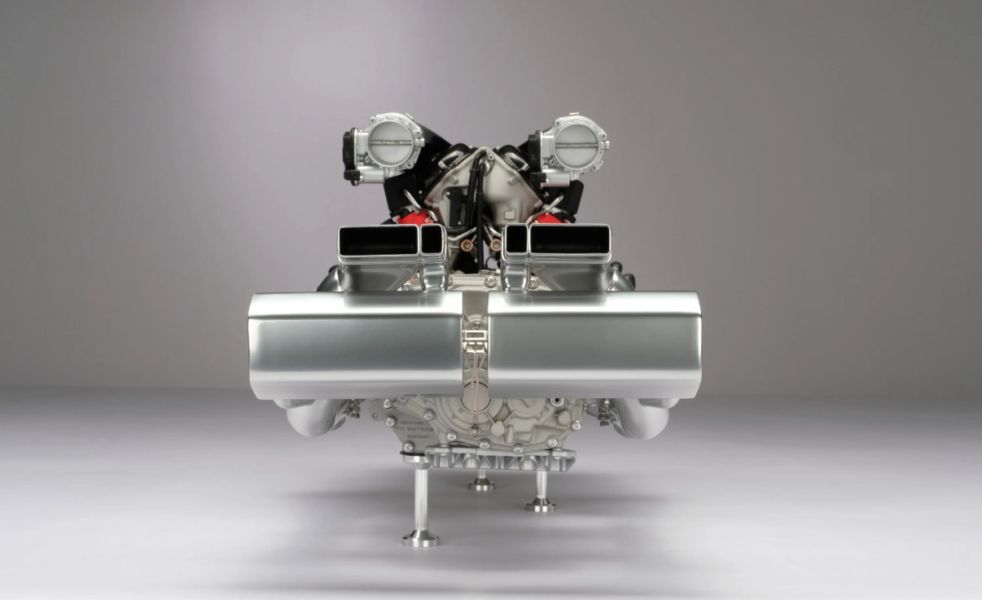 Amalgam Collection 法拉利 Daytona SP3 V12 F140HC 1:4 引擎和變速箱模型（2022 年） 