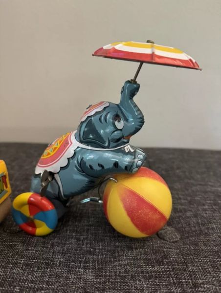 日本 KA 古董機械馬戲團 大象鐵皮發條玩具 