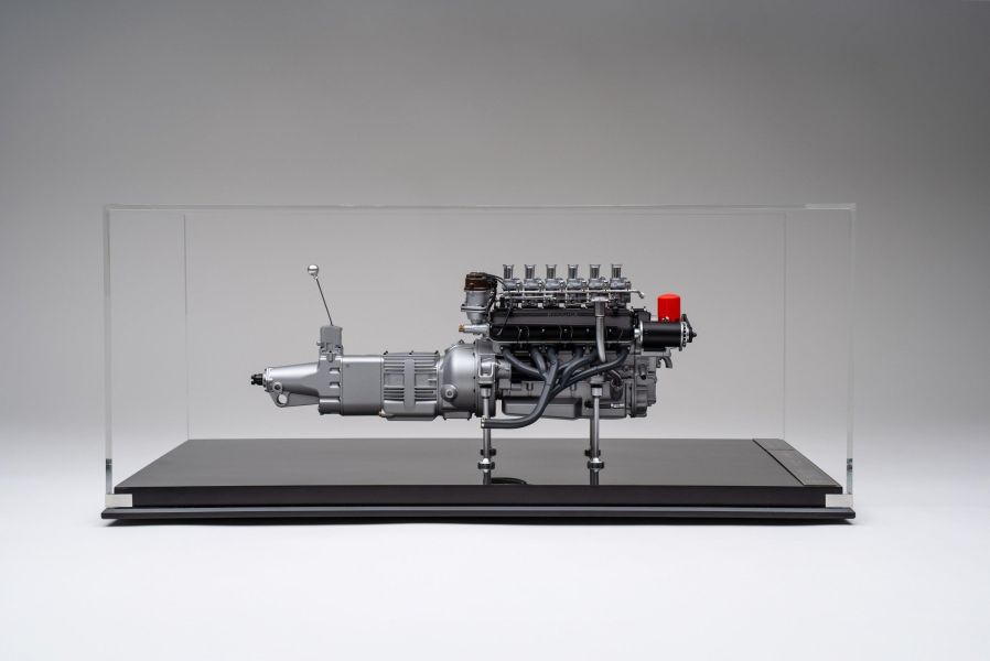 Amalgam Collection 法拉利 250 GTO V12 引擎與變速箱 1:4 比例 