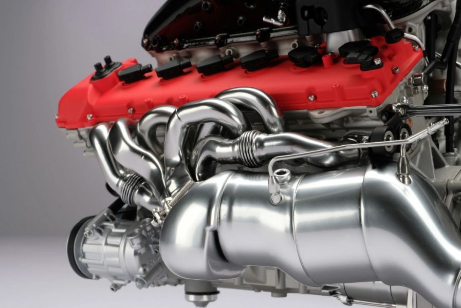 Amalgam Collection 法拉利 Daytona SP3 V12 F140HC 1:4 引擎和變速箱模型（2022 年） 