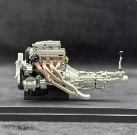 Motorhelix 1:18 MH 豐田AE86 引擎模型塑膠模型 