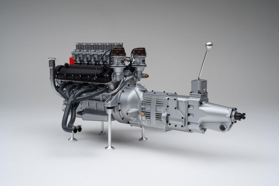 Amalgam Collection 法拉利 250 GTO V12 引擎與變速箱 1:4 比例 