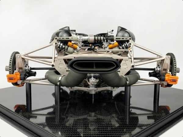 Frontiart 1:6 Koenigsegg 科尼賽克 Jesko 發動機 
