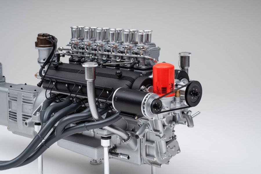 Amalgam Collection 法拉利 250 GTO V12 引擎與變速箱 1:4 比例 