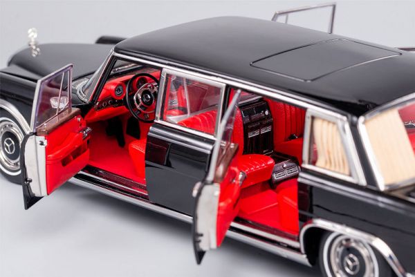 1/18 Mercedes-benz Pullman 