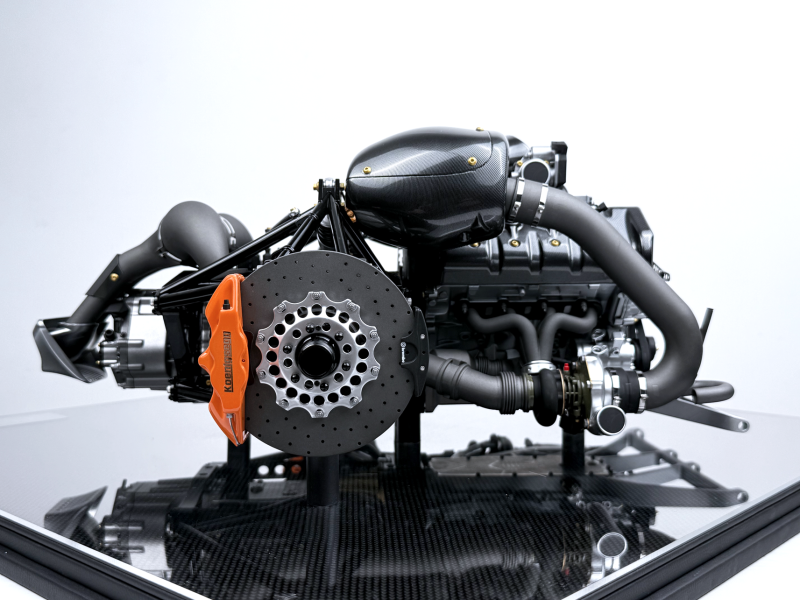 Frontiart 1/4 Koenigsegg One:1 引擎 