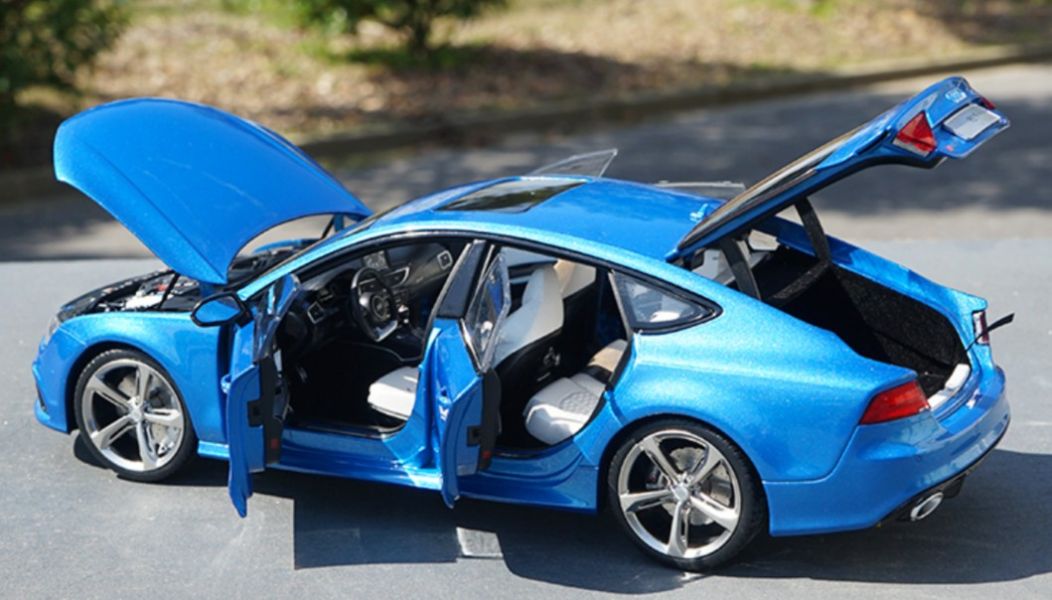 Kengfai 1/18 奧迪 Audi RS7 4.0T Sportback 2016） 