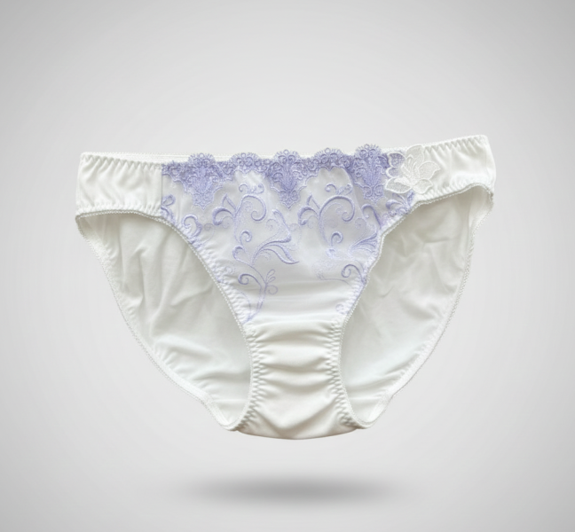 負離子暖宮內褲 / 低腰三角 / 1737雅典戀人 - 白 NanoOne、舒緩經痛、女性內褲、無痕內褲、舒適內褲、臨床實驗、發明獎認證、經期舒適、減輕經痛、醫療級材質、美國人體實驗數據、子宮內膜異位症、經痛緩解方法、經痛止痛藥、經痛食療、運動內褲、性感內褲、高腰內褲、經痛專用內褲、國際醫療期刊、早安健康、TVBS、東森、三立新聞、經痛快速緩解、經期舒適穿著、醫生推薦的經痛緩解方案、榮獲專利認證的舒緩內衣