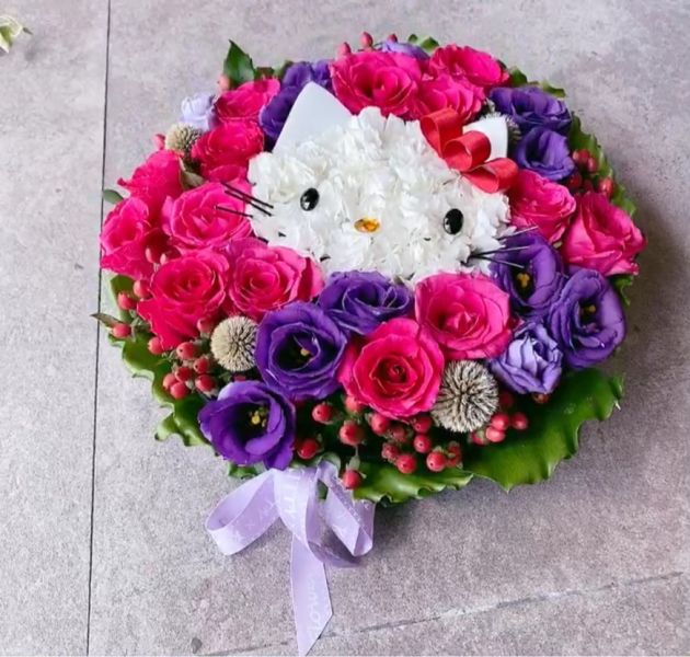 經典款－ KT 圓圓滿滿 捧花 婚禮 結婚 Hello Kitty 鮮花 送禮 桌花 