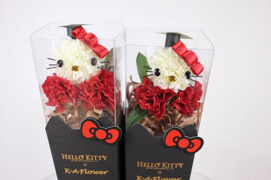 Kitty 永恆花甜筒 - 三色 ＃Hello Kitty 凱蒂貓 造型花束 桌花 送禮 鮮花乾燥花 不凋花 婚禮 婚顧