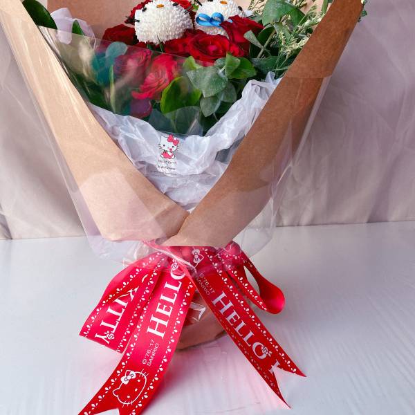 萌心綻放 花店 花禮 不凋花 永生花 信義 桌花 蘭花 高架 開幕 鮮花 玫瑰
