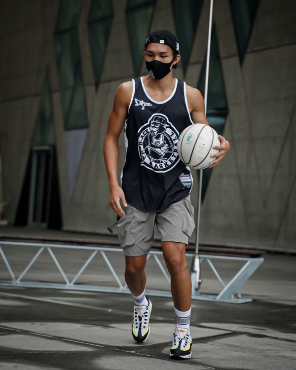 D-ACE黑豹你好帥雙面球衣(黑白) Jersey、衣服、球衣、籃球衣、雙面穿球衣、服飾、穿搭、潮流、籃球、迪艾斯、設計、台灣