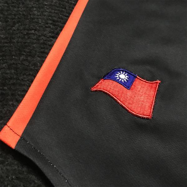 台灣隊長你好帥單面球衣(黑橘) Jersey、衣服、球衣、籃球衣、雙面穿球衣、服飾、穿搭、潮流、籃球、迪艾斯、設計、台灣