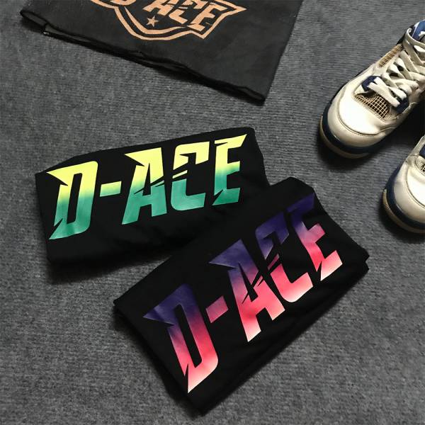DS彩虹logo踢(綠黃漸層) T-shirt、衣服、素踢、服飾、穿搭、潮流、衣服