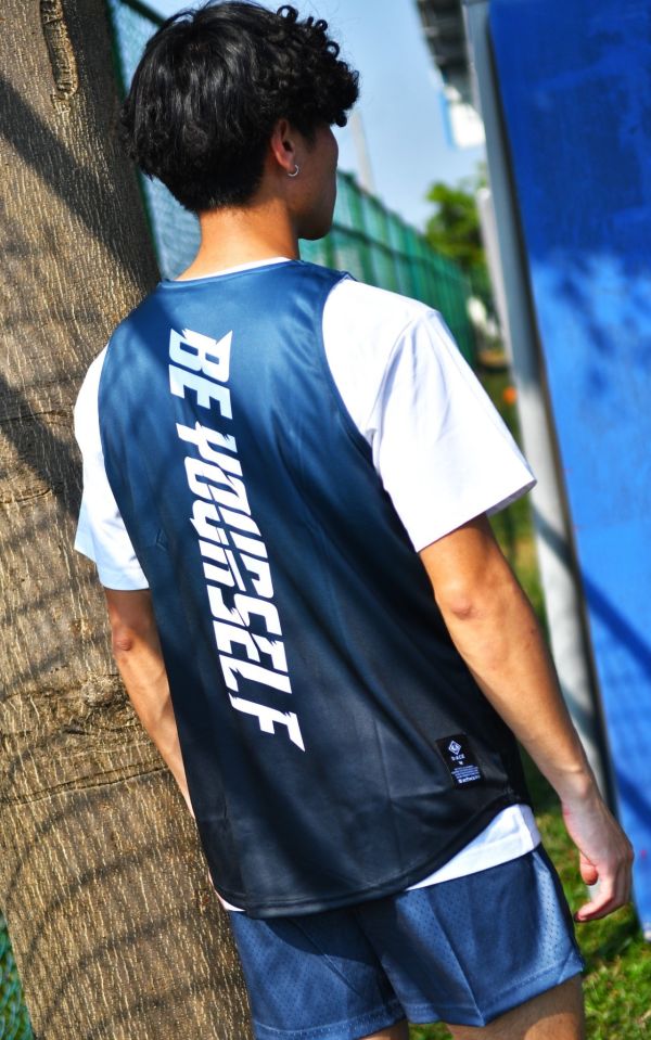D-ACE GALAXY你好帥單面球衣(鐵灰) Jersey、衣服、球衣、籃球衣、雙面穿球衣、服飾、穿搭、潮流、籃球、迪艾斯、設計、台灣