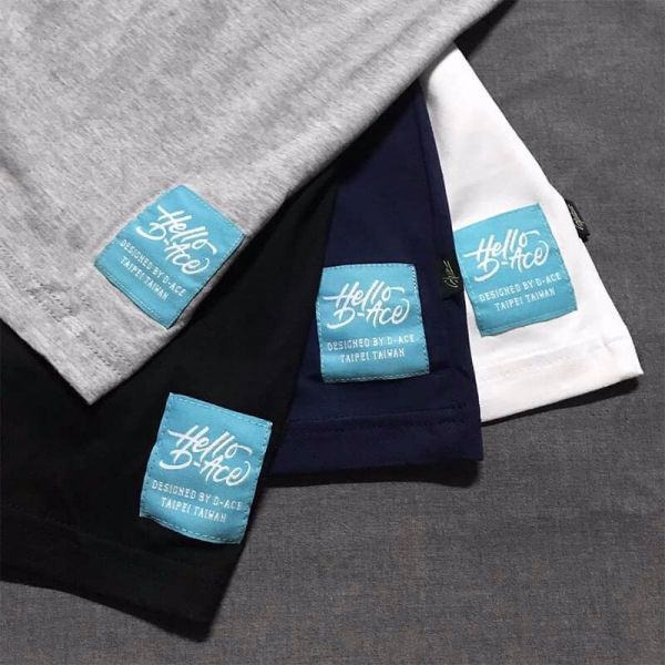 一般素踢(深藍) T-shirt、衣服、素踢、服飾、穿搭、潮流、衣服