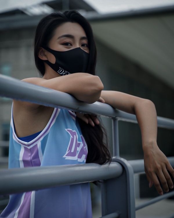 CANDY MANIA糖果單面穿球衣 Jersey、衣服、球衣、籃球衣、雙面穿球衣、服飾、穿搭、潮流、籃球、迪艾斯、設計、台灣