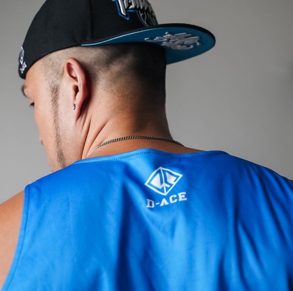 台灣隊長你好帥雙面球衣(藍白) Jersey、衣服、球衣、籃球衣、雙面穿球衣、服飾、穿搭、潮流、籃球、迪艾斯、設計、台灣