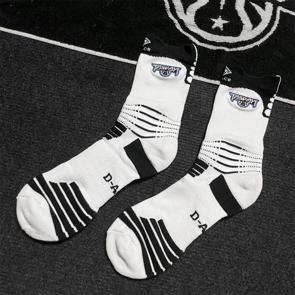 台灣隊長黑白襪Socks 襪子、運動襪、台灣隊長、socks、dace、ds