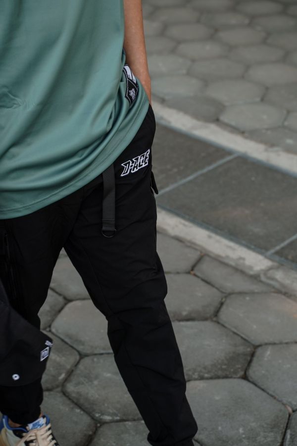 D-ACE多口袋四面彈工裝褲 Jersey、衣服、球衣、籃球衣、雙面穿球衣、服飾、穿搭、潮流、籃球、迪艾斯、設計、台灣