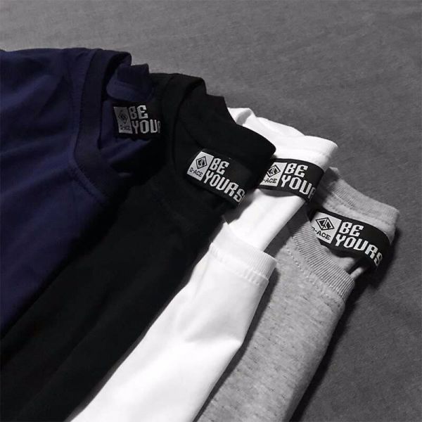 一般素踢(深藍) T-shirt、衣服、素踢、服飾、穿搭、潮流、衣服